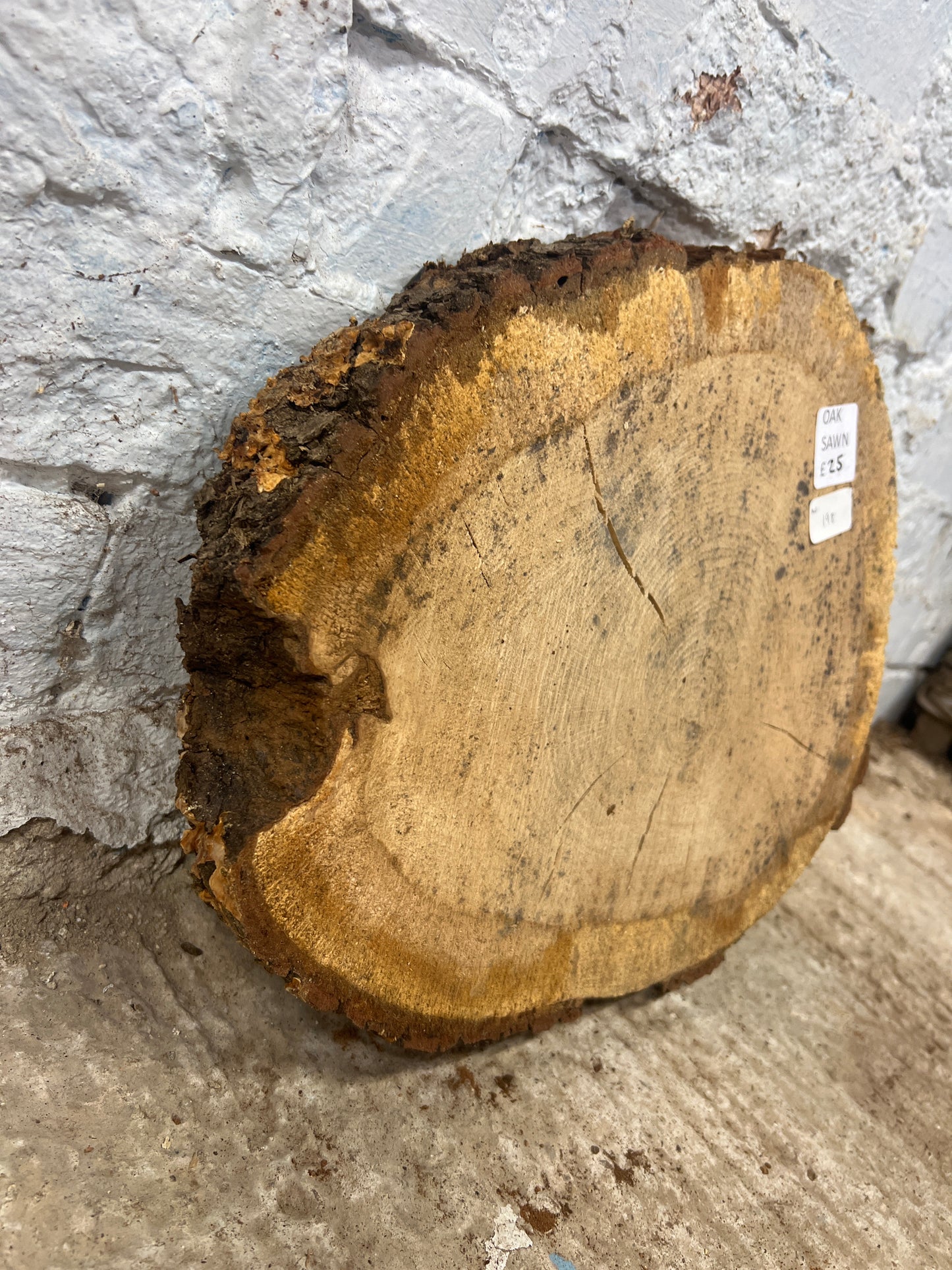 Oak No 198 - 390x330x45mm Sawn