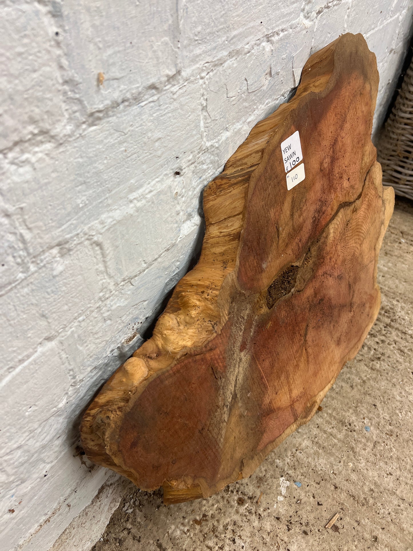 Yew No 110 - 500x640x40mm Sawn