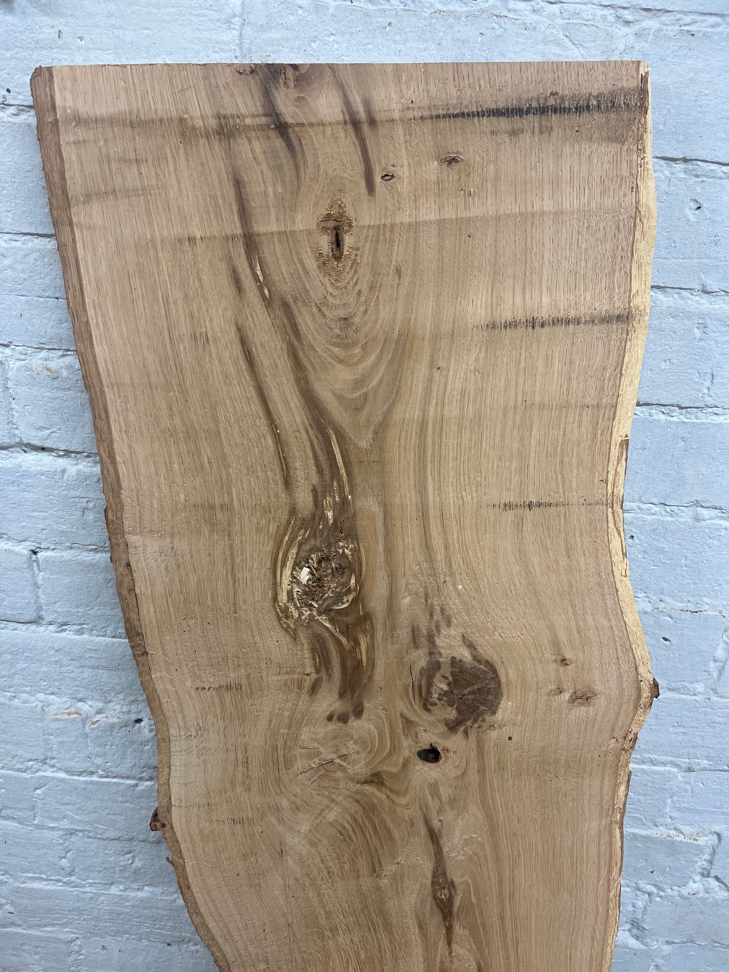 Oak No 154 - 1350x320-380x26mm Planed