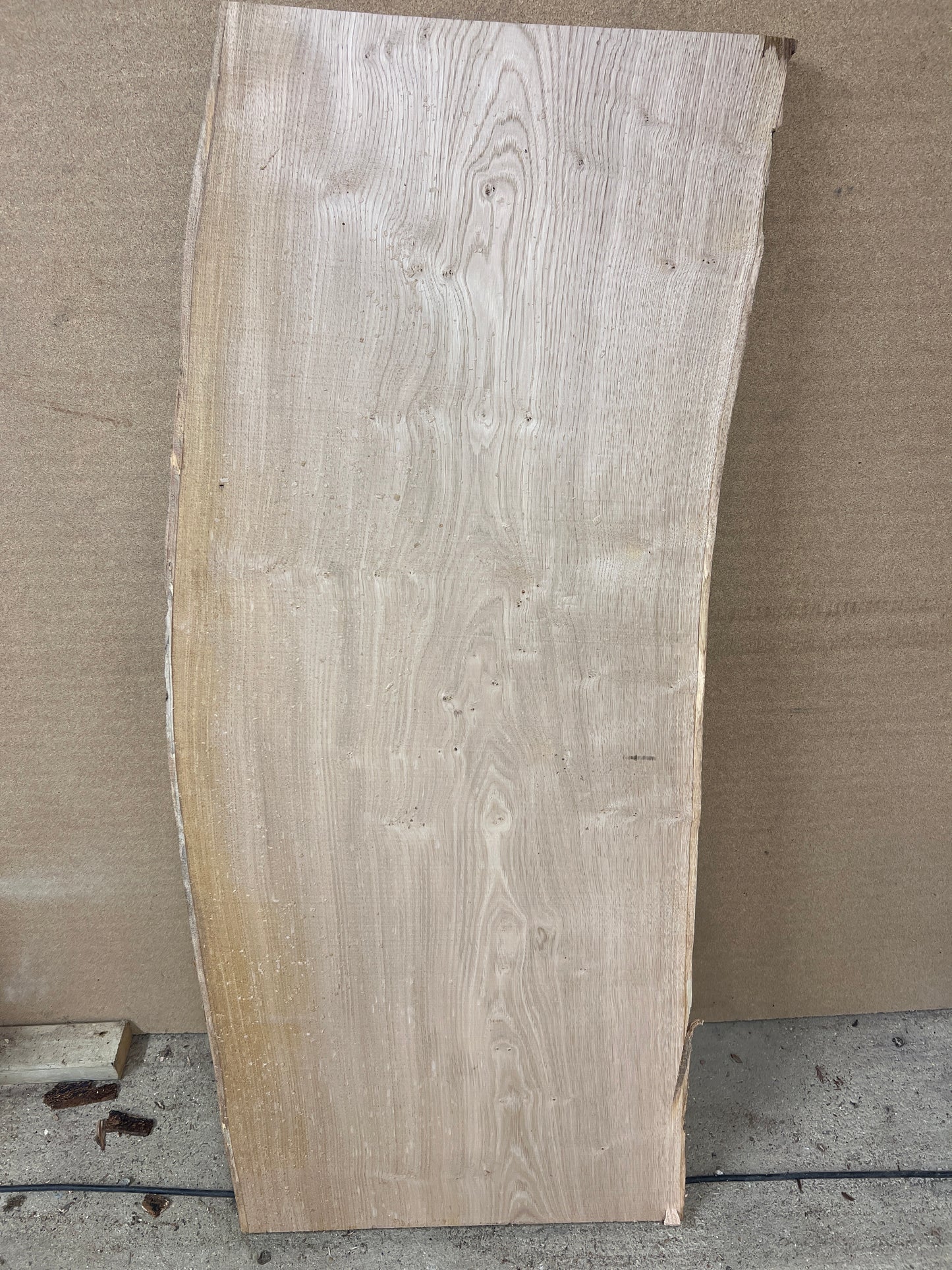 Chestnut No 3 - 1325x490-570x44mm Planed
