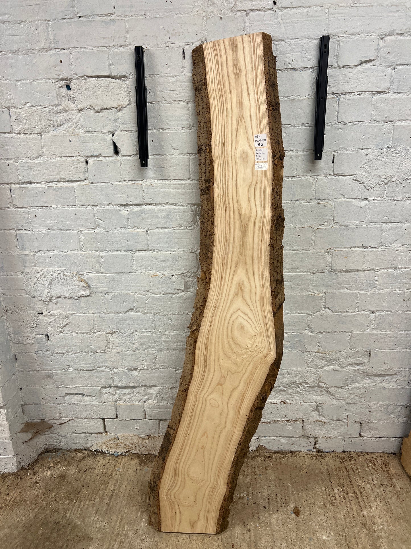 Ash No 122 - 1580x240-310x35mm Planed
