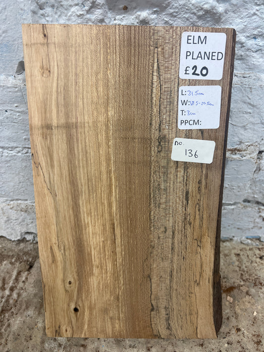 Elm No 136 - 315x185-205x30mm Planed
