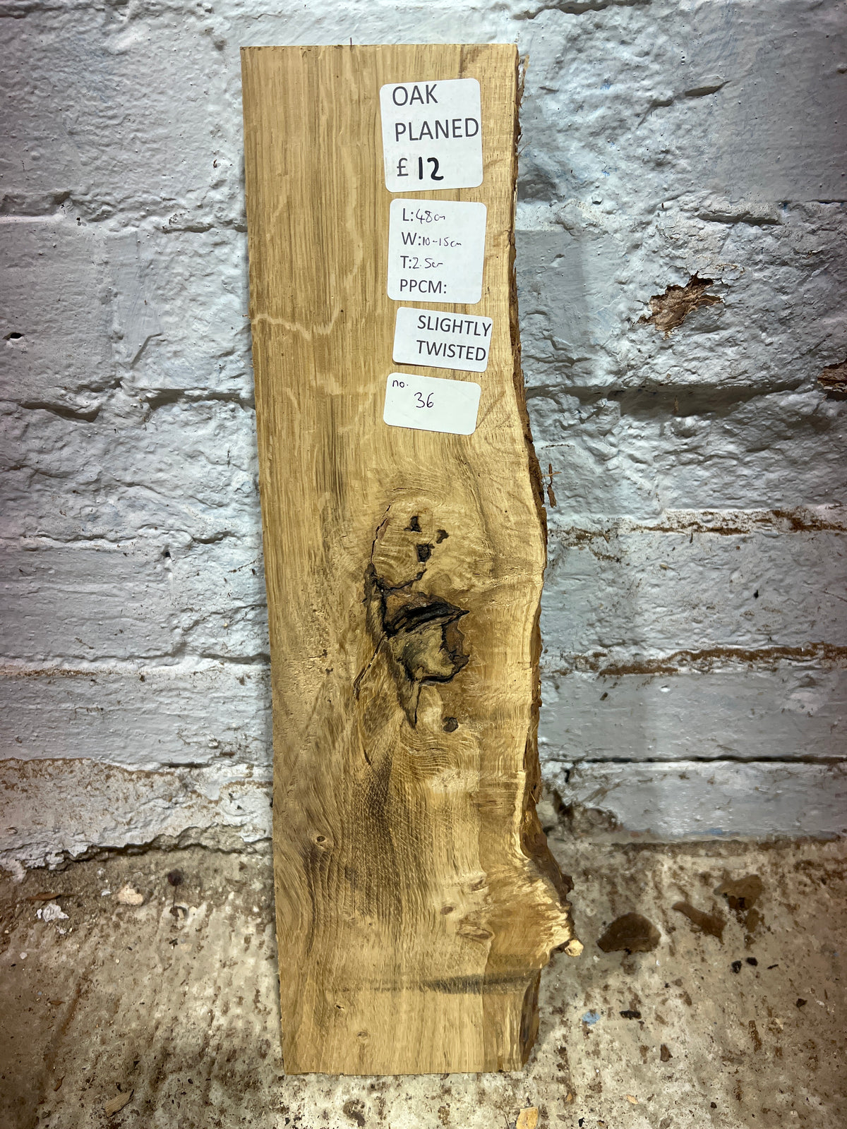 Oak No 36 - 480x100-150x25mm Planed
