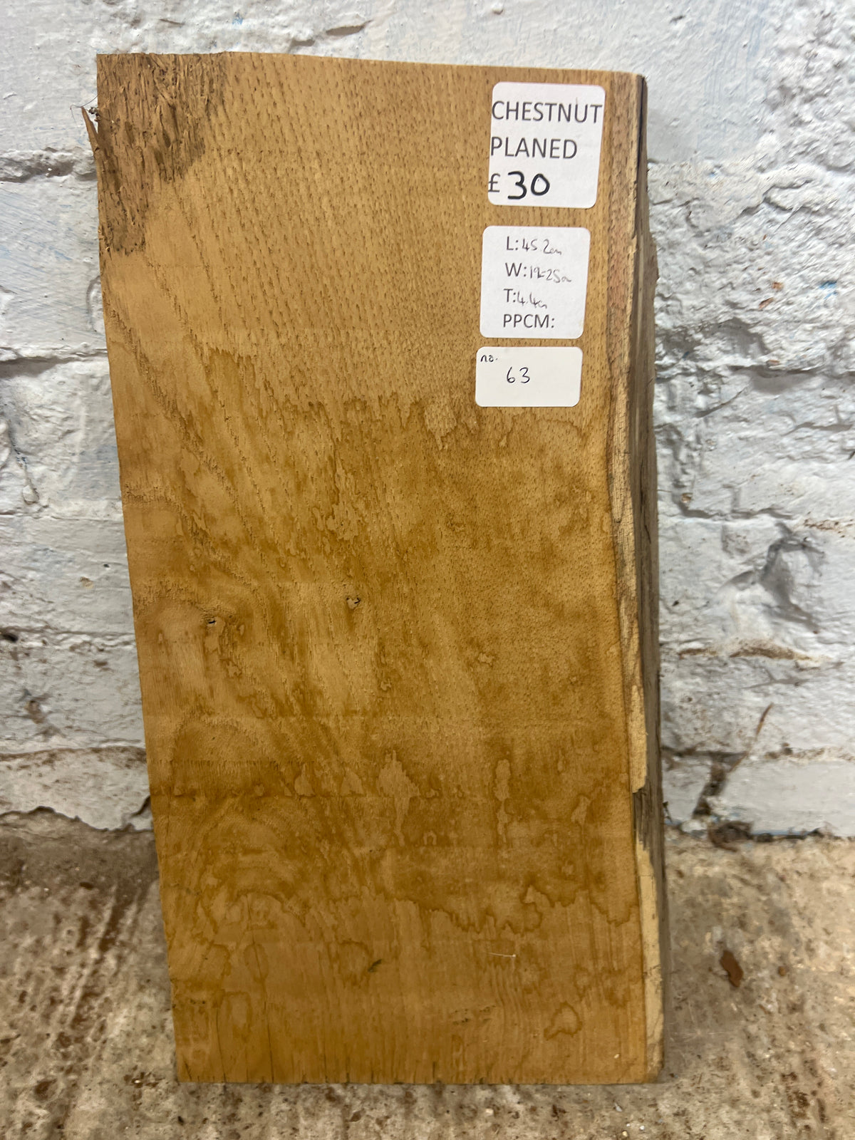 Chestnut No 63 - 452x190-250x44mm Planed