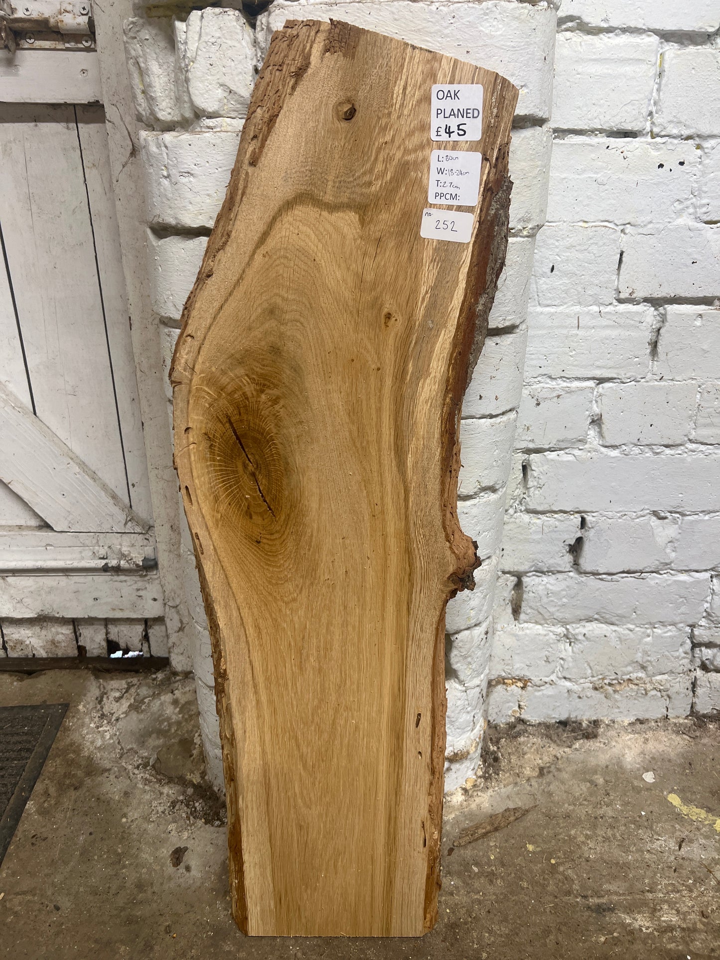 Oak No 252 - 800x180-240x27mm Planed