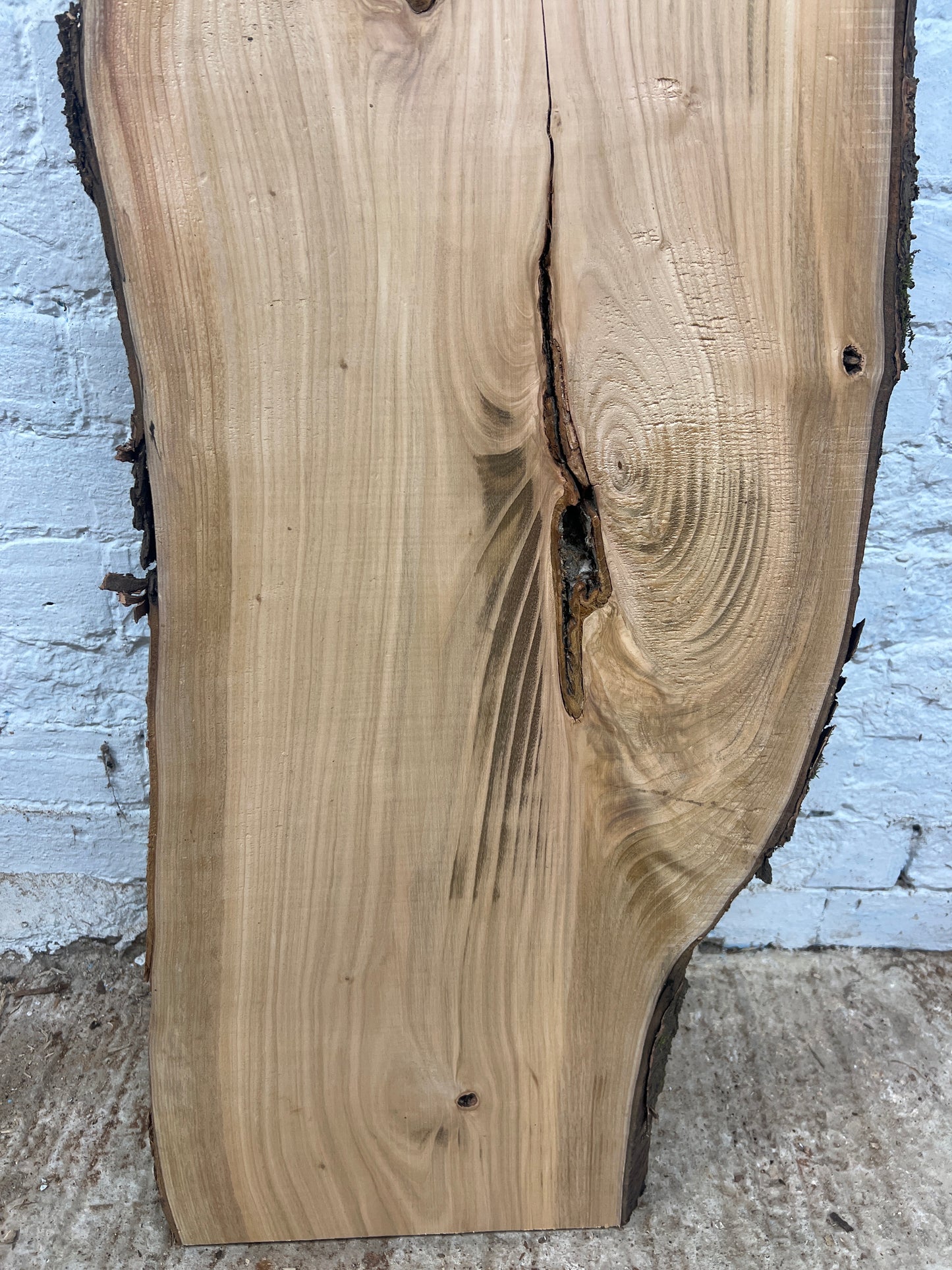 Cherry No 208 - 1180x330-410x37mm Planed