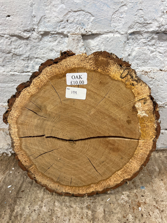 Oak No 199 - 290x300x50mm Sawn