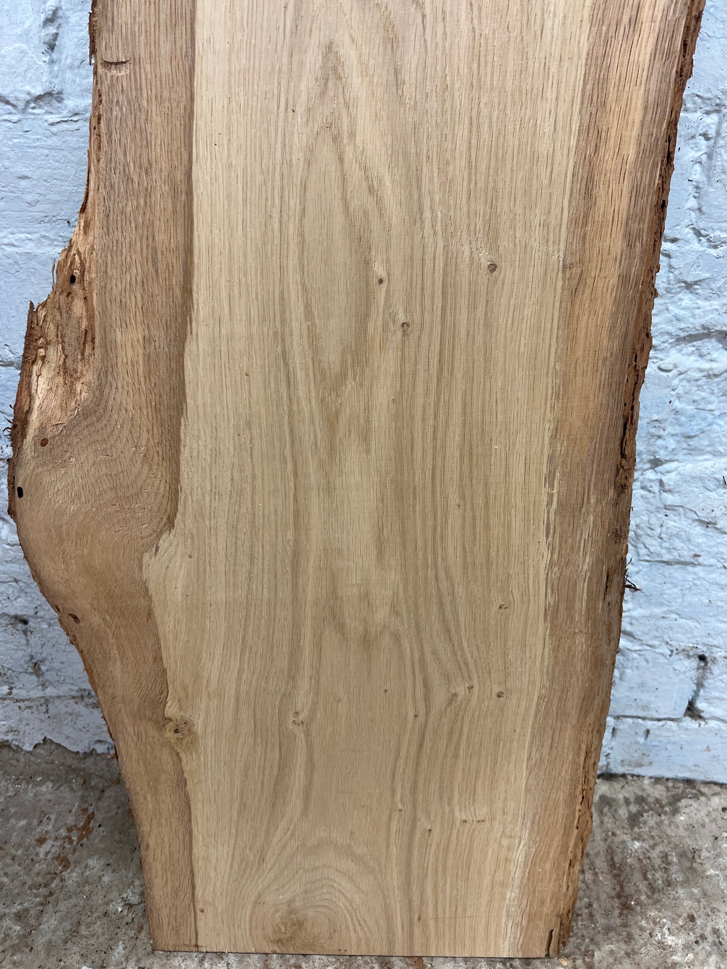 Oak No 159 - 1105x270-380x25mm Planed