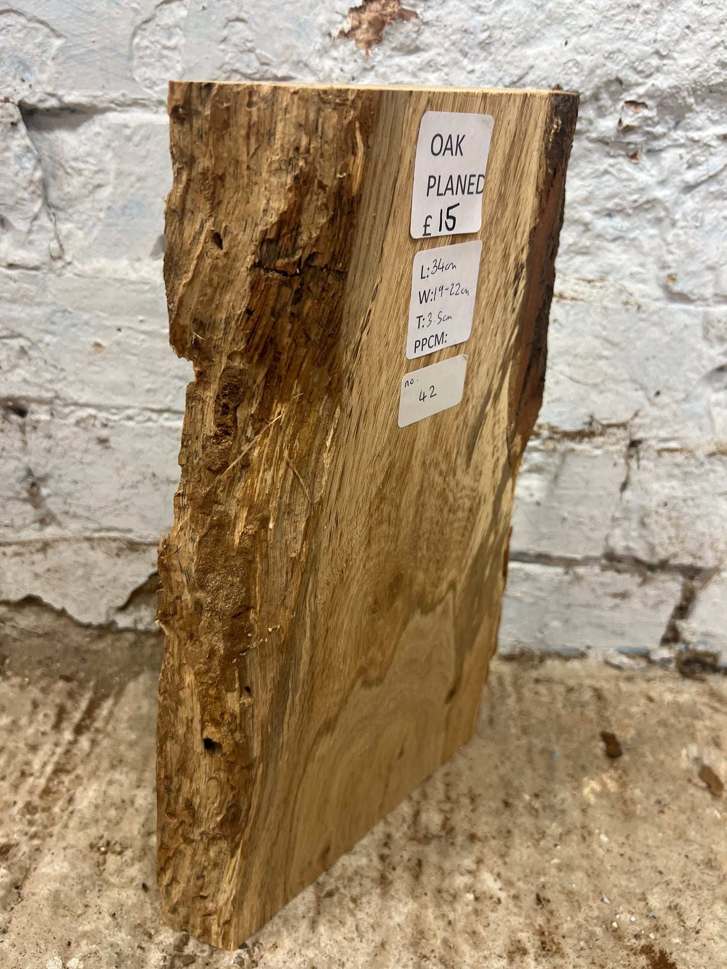 Oak No 42 - 340x190-220x35mm Planed
