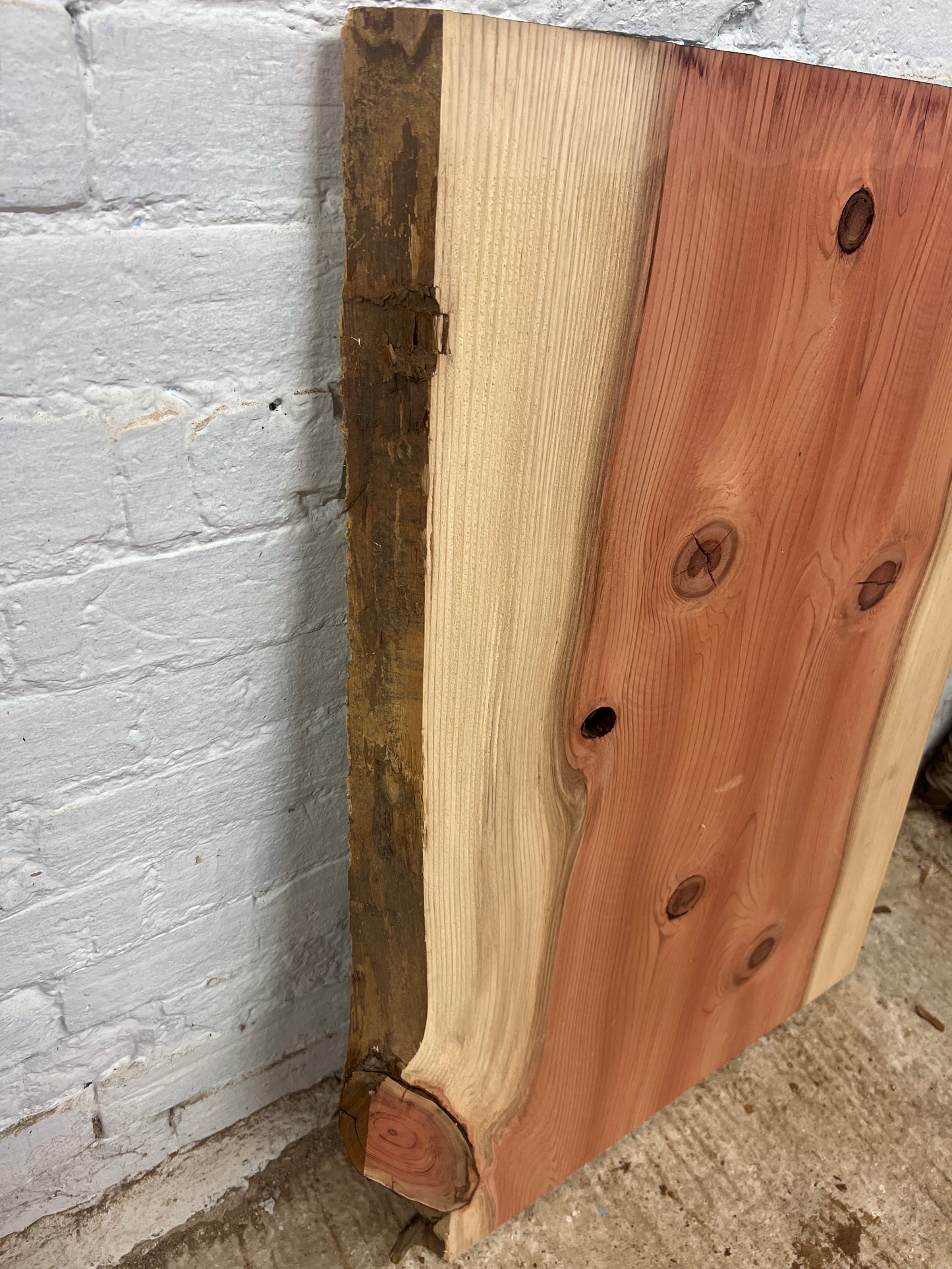 Sequoia No 136 - 960x670-730x40mm Planed